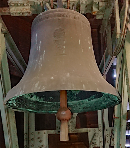 Die Christusglocke im Turm der Marienkirche 